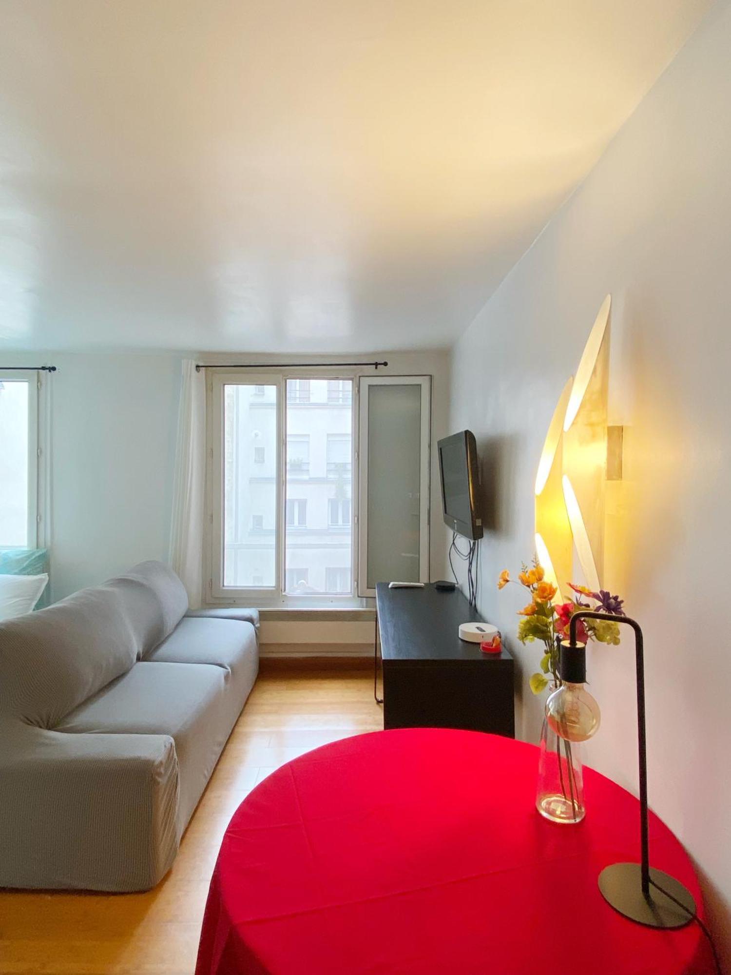 Poetic Paris - Cozy Apartment In Paris 2Nd מראה חיצוני תמונה